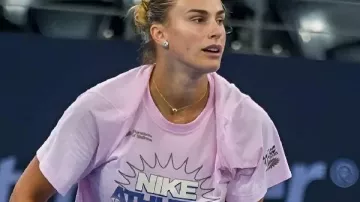 Camiseta del Club Atlético Aryna Sabalenka en ¡No podía CREERLO! ????
