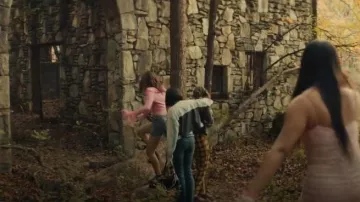 Urban Outfitters Daphne Bag worn by Teenage Helen (Tiffany Ho) as seen in HIS & HERS (S01E05)