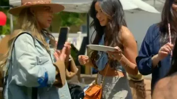 Chanel Caviar Quilted Small Chain Frame Flap Light Brown worn by Tanin Nikpey as seen in The Valley: Persian Style (S01E01)