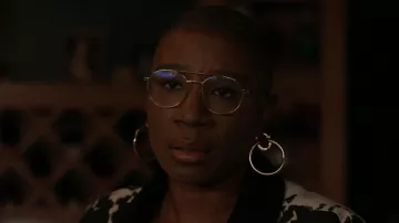 Simone I. Smith Simplicity Hoop Earrings worn by Henrietta Wilson (Aisha Hinds) as seen in 9-1-1 (S09E07)