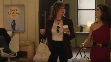 Saint Laurent 2000s Downtown Leather Bag worn by Julie (Jennifer Whalen) as seen in Small Achievable Goals (S02E01)