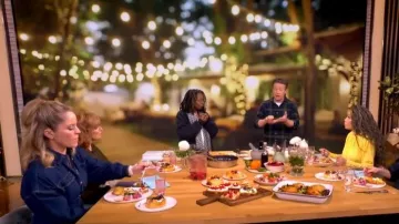 Frame Nipped Long Sleeve Twill Maxi Dress worn by Sara Haines as seen in The View on January 13, 2026