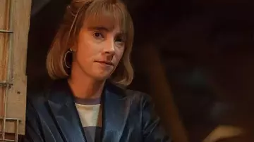 Stranger Things S05 Robin Buckley Black Leather Coat worn by Robin Buckley (Maya Hawke) in Stranger Things