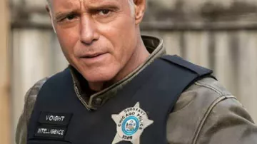 Chicago PD S13 Hank Voight Leather Jacket worn by Hank Voight (Jason Beghe) in Chicago P.D.