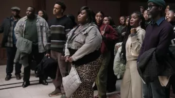 AllSaints Edbury Bag worn by Krystal(Raven Goodwin) as seen in Abbott Elementary (S05E10)
