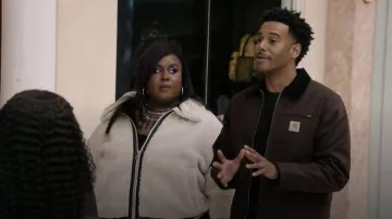 And Now This Trendy Plus Faux Sherpa Moto Jacket worn by Krystal (Raven Goodwin) as seen in Abbott Elementary (S05E10)