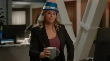 Theory Carissa Blazer worn by Detective Yates (Amy Goodmurphy) as seen in Wild Cards (S03E02)