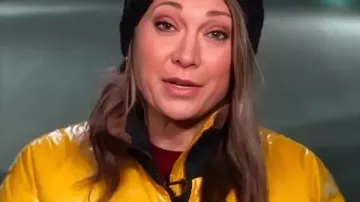 Chaqueta acolchada amarilla Ginger Zee de Good Morning America 2026 vista en Good Morning America