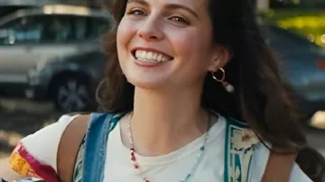 People We Meet on Vacation 2026 Emily Bader Knock Out Shirt worn by Poppy Wright (Emily Bader) as seen in People We Meet on Vacation