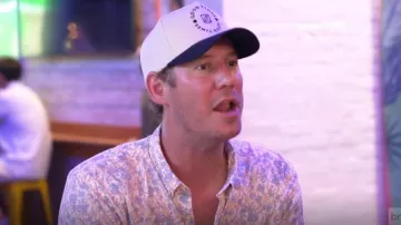 Faherty Floral Short Sleeve Shirt worn by Austen Kroll as seen in Southern Charm (S11E07)