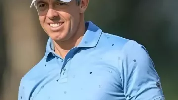 Résumé du match de Rory McIlroy en polo bleu au premier tour du Dubai Invitational | Dubai Invitational 2026
