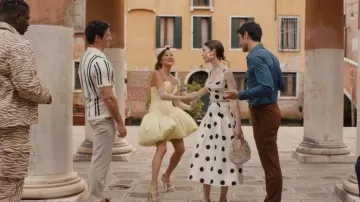 Thomasine Ombre Gloves in White worn by Mindy Chen (Ashley Park) as seen in Emily in Paris (S05E10)