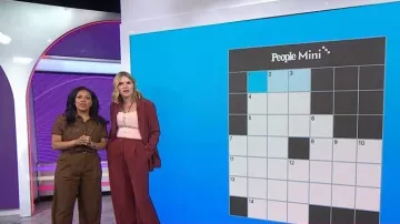 Pantalon en laine fluide Max Mara porté par Sheinelle Jones, vu dans Today with Jenna & Sheinelle le 16 janvier 2026