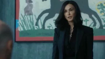 Tom Ford Wool & Silk Twill Single Breasted Blazer worn by Cami Miller (Demi Moore) as seen in Landman (S02E10)
