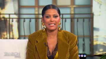 Victoria Beckham Lace Trimmed Crepe Satin Cami worn by Tamron Hall as seen in Tamron Hall Show on January 16, 2026