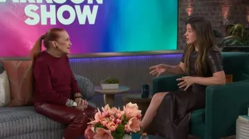 Vestido de Tanya Taylor Ella que lleva Kelly Clarkson visto en The Kelly Clarkson Show el 14 de enero de 2026
