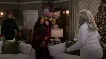 Fashion Nova A La Mode Clutch worn by Dani Dupree (Karla Cheatham Mosley) as seen in Beyond the Gates (S02E01)