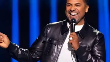 Mike Epps: Delusional Black Leather Jacket in get your money #MikeEpps #ReadyToSellOut