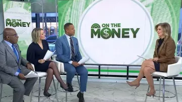 J. Crew Willa Blazer worn by Christine Romans as seen in Today on January 20, 2026