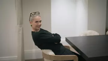 Saint Laurent SL 816 worn by Molly-Mae Hague as seen in Molly-Mae: Behind It All (S03E05)