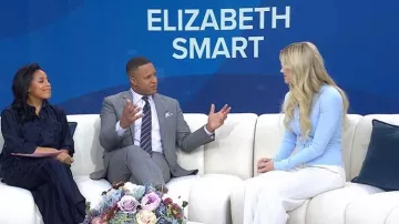 Cardigan Wilfred Shelly llevado por Elizabeth Smart tal y como se ve en Today el 21 de enero de 2026