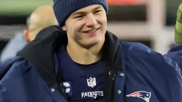 Drake Maye New England Patriots Cape Coat