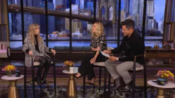 Baum Und Pferdgarten Binea Jacket worn by Jennette McCurdy as seen in LIVE with Kelly and Mark on January 21, 2026