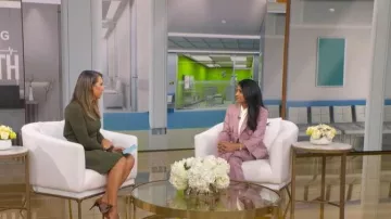 Eleventy Straight Leg Virgin Wool, Silk & Linen Pants worn by Tanvi Patel as seen in Good Morning America on January 19, 2026