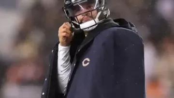 Caleb Williams Chicago Bears 2026 Cape Coat