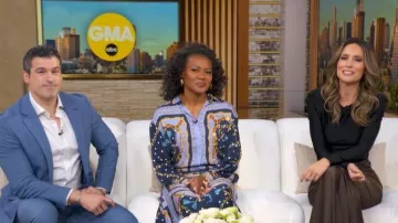 Vestido Et Ochs Tate llevado por Rhiannon Ally visto en Good Morning America el 20 de enero de 2026