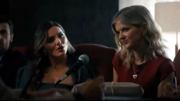 Urban Outfitters Metal Etched Heart Locket Necklace worn by LeeAnn Kreischer (Arden Myrin) as seen in Free Bert (S01E06)