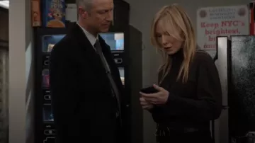 B-Low The Belt Molly Belt worn by Amanda Rollins (Kelli Giddish) as seen in Law & Order: Special Victims Unit (S27E11)