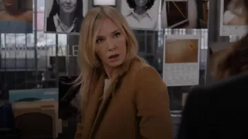 Sezane Johnson Coat worn by Amanda Rollins (Kelli Giddish) as seen in Law & Order: Special Victims Unit (S27E11)