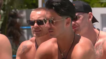 Ray Ban Jack Sunglasses worn by Tommy Bradley as seen in Love Island: All Stars (S03E02)