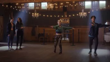 Lululemon Align Leggings worn by Camille St-Denis (Meredith Forlenza) as seen in Finding Her Edge (S01E01)