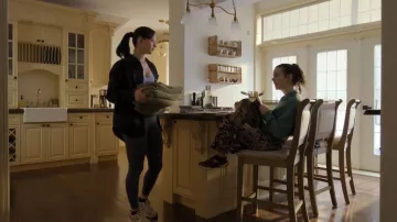 New Balance Minimus Trail worn by Riley Monroe (Millie Davis) as seen in Finding Her Edge (S01E01)