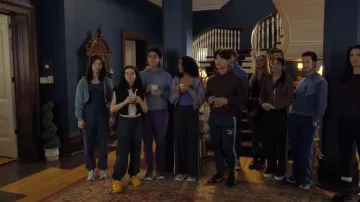 Puma Easy Rider Vintage Sneakers worn by Maria Russo (Alice Malakhov) as seen in Finding Her Edge (S01E04)