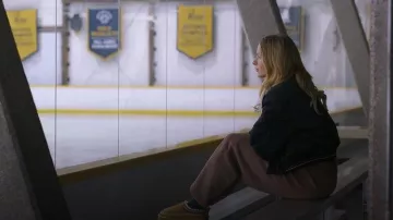 Nike Sportswear Phoenix Plush Swetapants worn by Elise Russo (Alexandra Beaton) as seen in Finding Her Edge (S01E07)