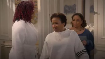 Adidas Neucl Oversized Sweat worn by Lucretia (Wanda Sykes) as seen in The Upshaws (S07E07)