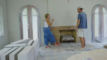 Adidas Womens Run 70s 2.0 worn by Erin Napier as seen in Home Town (S10E04)