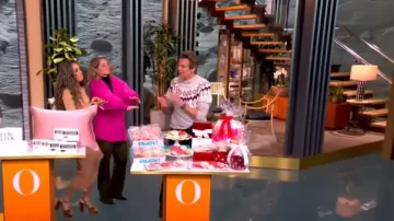 Gianvito Rossi 125 Suede Platform Sandals worn by Sunny Hostin as seen in The View on January 26, 2026