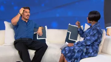 Michael Kors Collection Abstract Print Tie Front Long Sleeve Shirtdress worn by Tamron Hall as seen in Tamron Hall Show on January 26, 2026