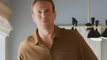 Shrinking S03 Jason Segel Brown Shirt worn by Jimmy (Jason Segel) in Shrinking (S02)