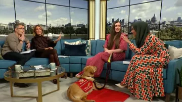 Bottes Paris Texas Stilettos portées par Cat Deeley telles que vues dans This Morning en janvier 2026