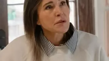 Shrinking S03 Christa Miller Raison D’etre Sweatshirt of Christa Miller in Shrinking