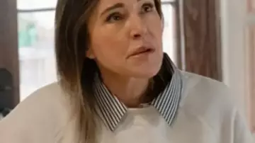 Shrinking S03 Christa Miller Raison D’etre Sweatshirt of Christa Miller in Shrinking