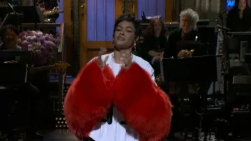 Chanel Pre Fall 2026 worn by Teyana Taylor as seen in Saturday Night Live (S51E11)