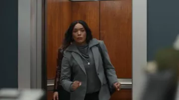 Rag & Bone Frank Mixed Media Blazer worn by Athena Grant (Angela Bassett) as seen in 9-1-1 (S09E09)