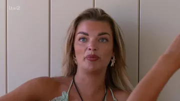 Starfish Earrings worn by Helena Ford as seen in Love Island: All Stars (S03E09)