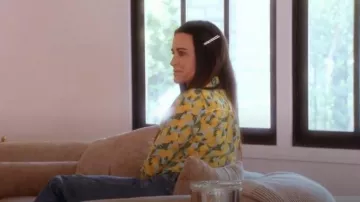 Alice + Olivia Willa Silk Button-Up Shirt worn by Kyle Richards as seen in The Real Housewives of Beverly Hills (S15E07)